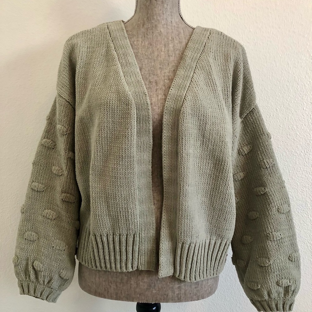 moon & madison Sage Textured Cardigan